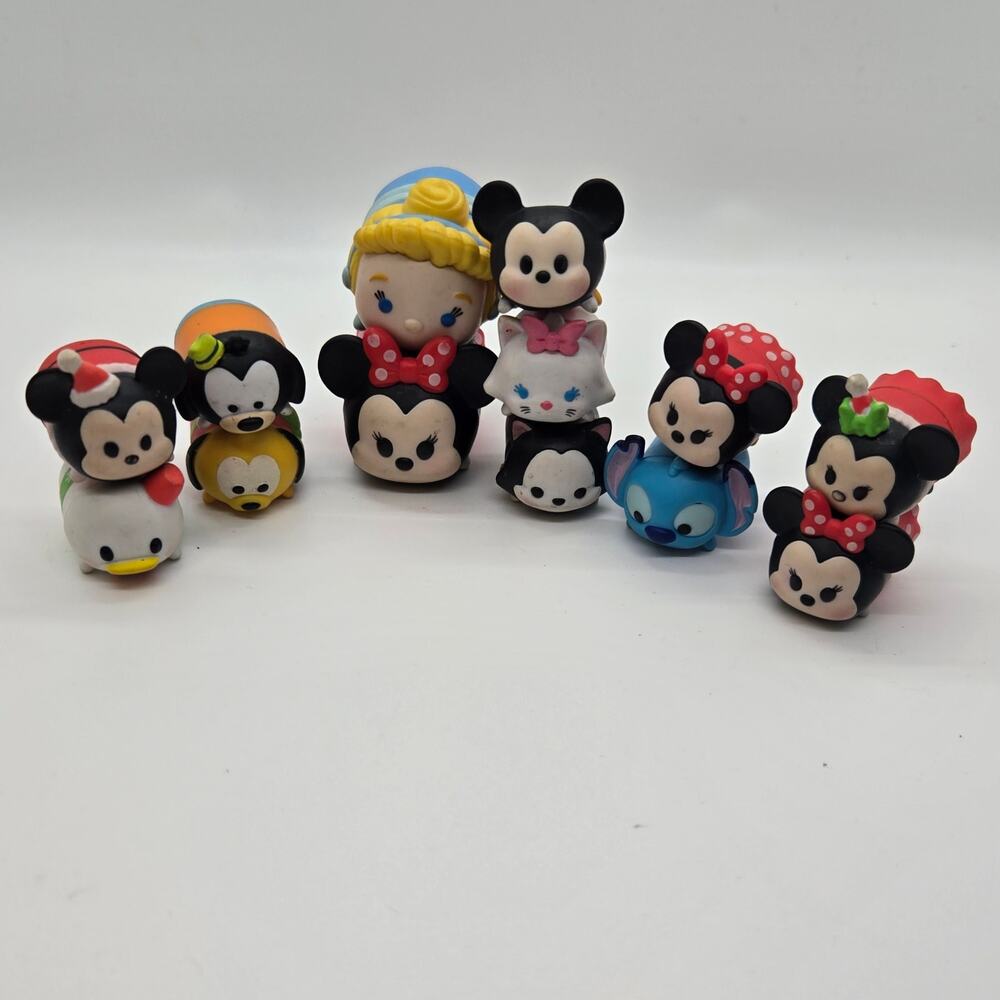 Disney Tsum Tsum Mini Figure Lot of 13 Minnie Mickey Mouse Elsa Pluto Goofy
